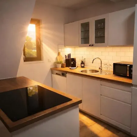 Niki Am Straussee Apartman